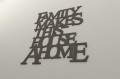 0000046-familymakesthishouseafamily-napis-na-sciane-family.jpg