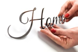 Napis na ścianę Home