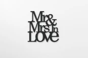 0000212mrandmrsinlove1.jpg