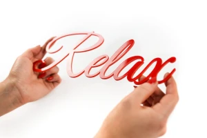 Napis na ścianę Relax