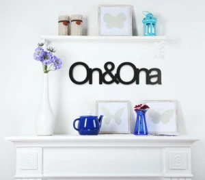 Napis na ścianę Ona i on