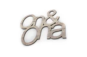 Moderat-napis-na-sciane-On-and-ona-dekoracja-3d-country-grey.jpg