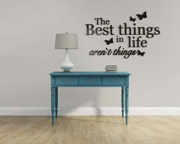 The-best-things-in-life-arent-things-manufaktura-moderat-02.jpg